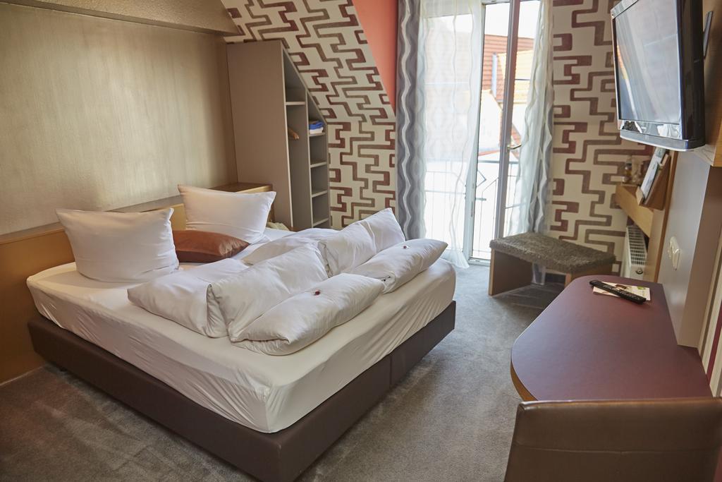 Flair Zum Schwarzen Reiter Hotel 3*