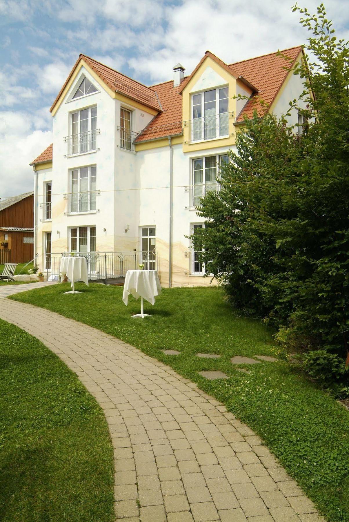 Flair Zum Schwarzen Reiter Hotel 3*